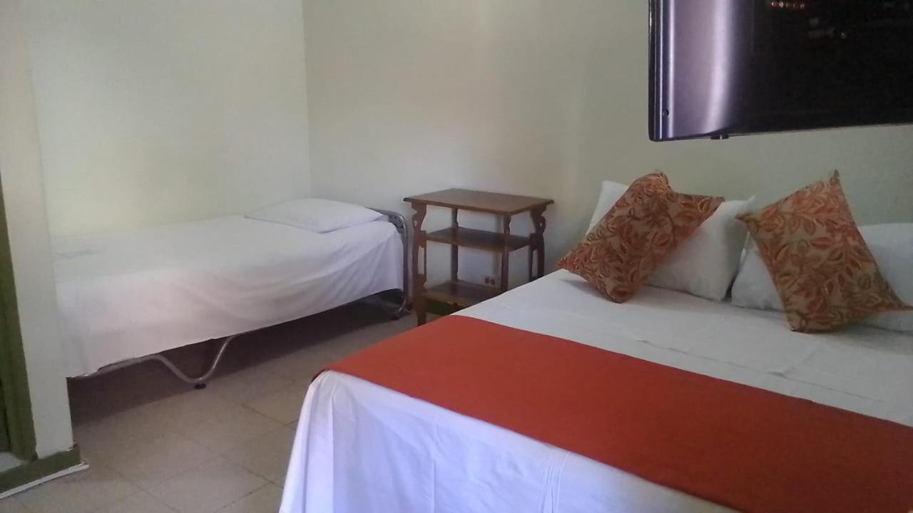 Hosteria De La Plaza Menor Santa Fe de Antioquia Ngoại thất bức ảnh
