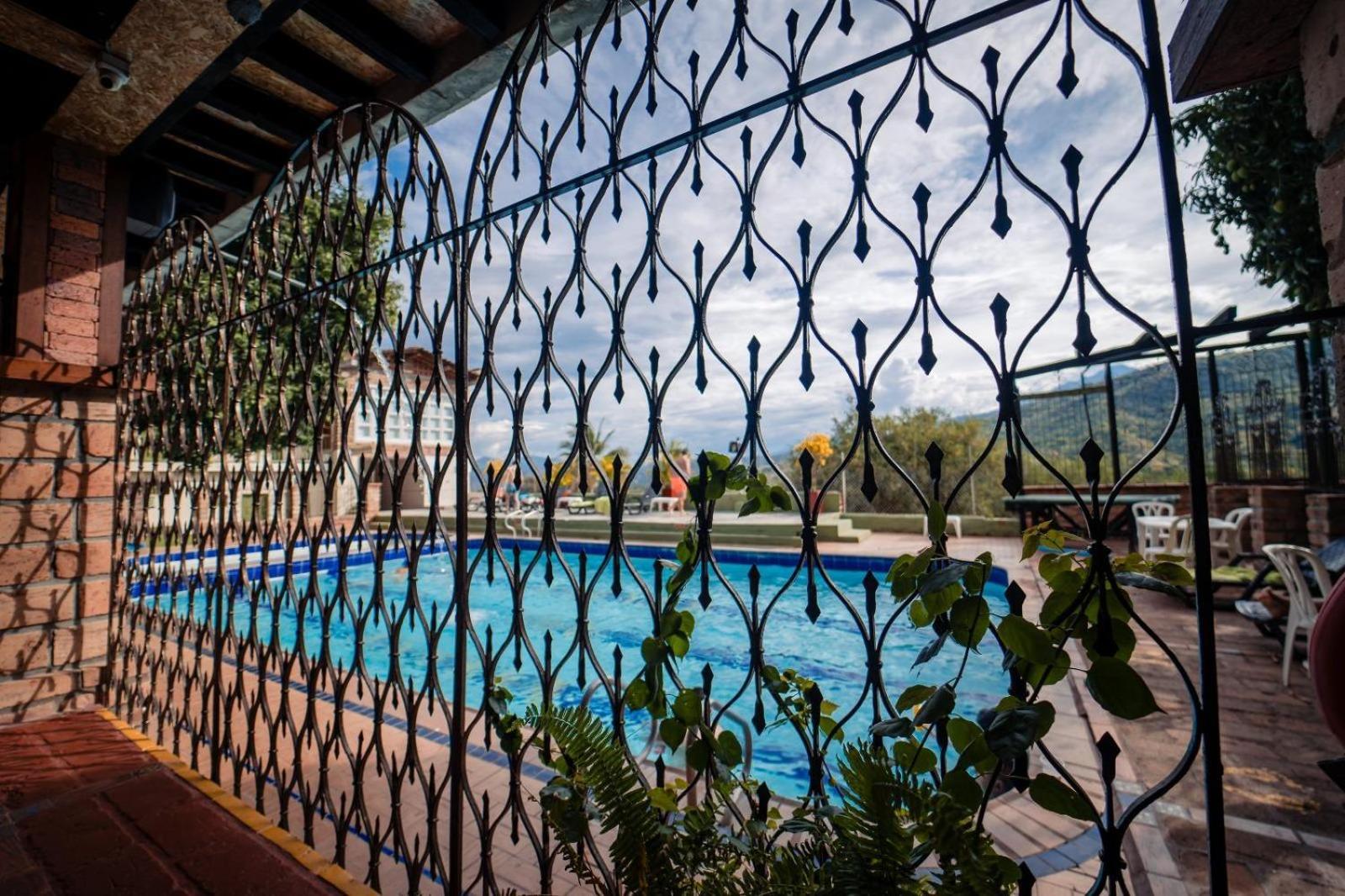 Hosteria De La Plaza Menor Santa Fe de Antioquia Ngoại thất bức ảnh
