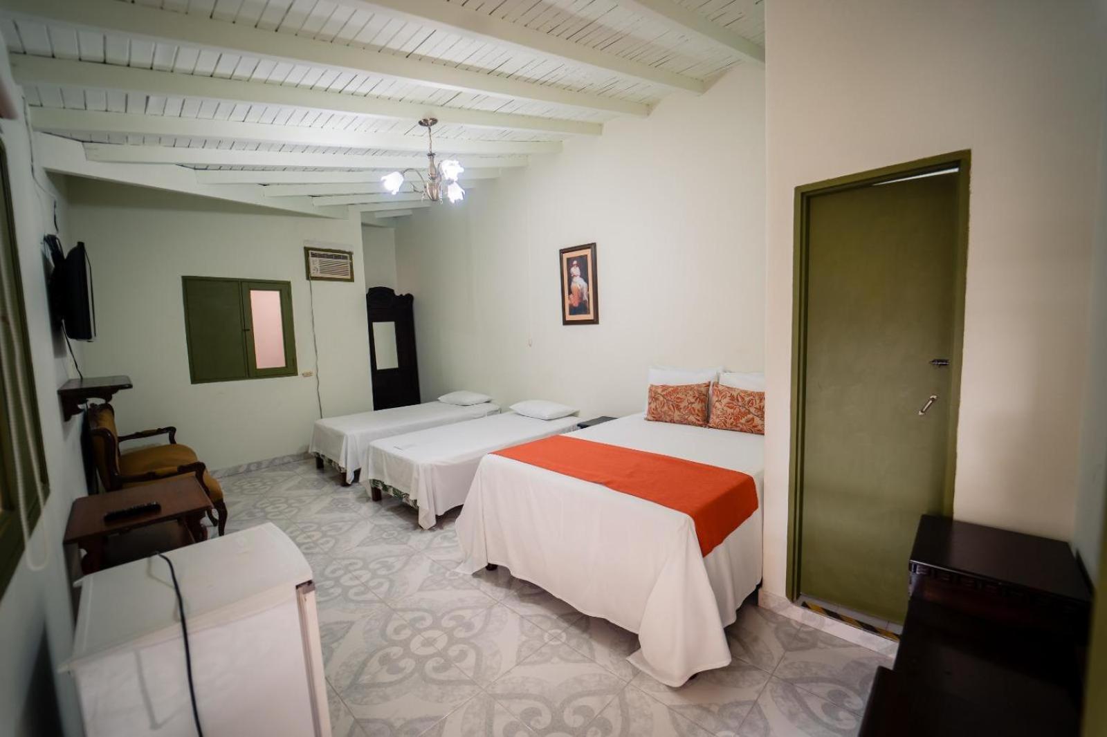 Hosteria De La Plaza Menor Santa Fe de Antioquia Ngoại thất bức ảnh